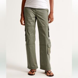 Abercrombie & Fitch Maternity Cargo Pants